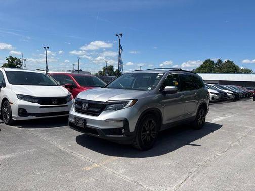 Lunar Silver Metallic 2021 Honda Pilot Special Edition