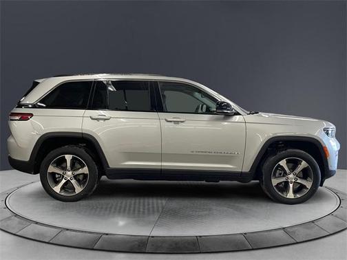 2023 Jeep Grand Cherokee 4xe Base
