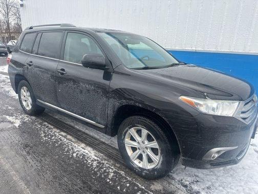 Black 2013 Toyota Highlander Base Plus