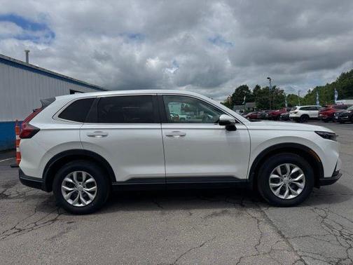 2025 Honda CR-V LX
