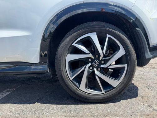 White 2020 Honda HR-V Sport