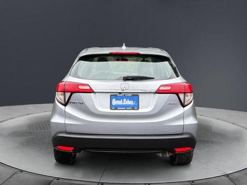 Lunar Silver Metallic 2021 Honda HR-V LX
