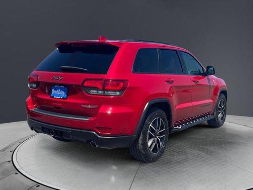 Redline 2 Coat Pearl 2021 Jeep Grand Cherokee Trailhawk