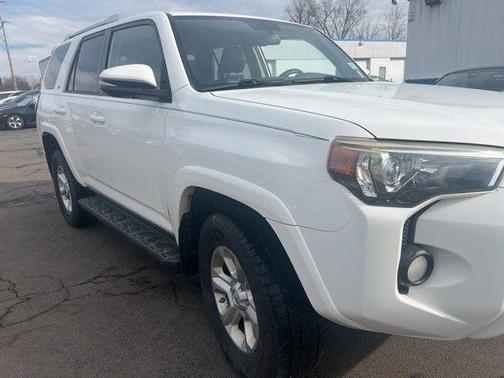 Super White 2014 Toyota 4Runner SR5