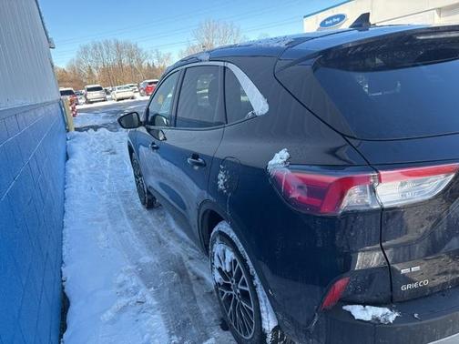 2021 Ford Escape PHEV SE