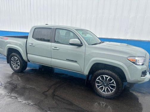 Lunar Rock 2022 Toyota Tacoma TRD Sport