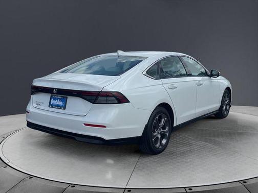 Platinum White Pearl 2023 Honda Accord EX
