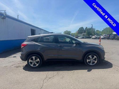 Modern Steel Metallic 2018 Honda HR-V LX
