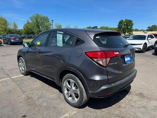 Modern Steel Metallic 2018 Honda HR-V LX