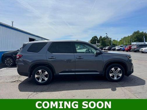 Modern Steel Metallic 2024 Honda Pilot EX-L