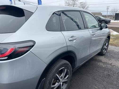 2023 Honda HR-V EX-L