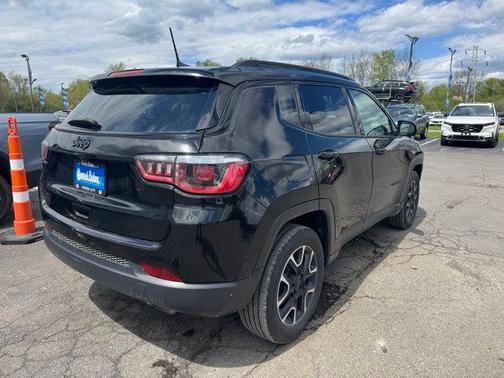 Diamond Black 2019 Jeep Compass Sport