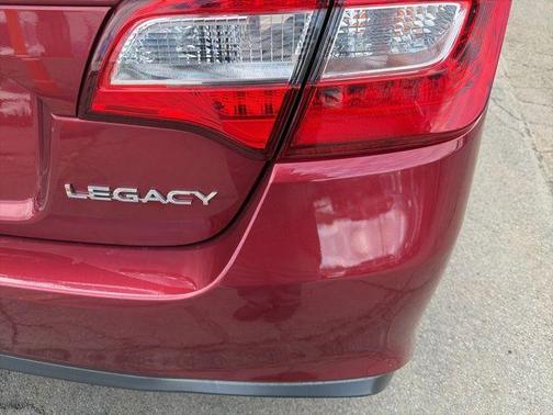 Crimson Red Pearl 2019 Subaru Legacy 2.5i Premium