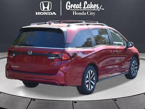 Radiant Red Metallic II 2026 Honda Odyssey EX-L