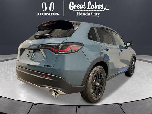 Green 2027 Honda HR-V Sport