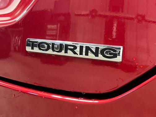 Radiant Red Metallic II 2026 Honda Pilot Touring