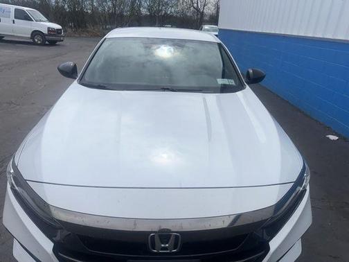 Platinum White Pearl 2022 Honda Accord Sport 1.5T