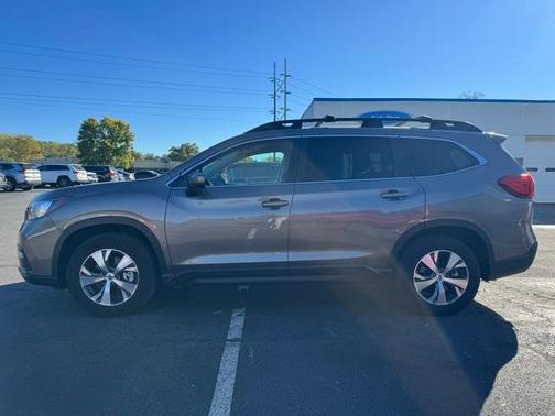 2022 Subaru Ascent Premium 7-Passenger