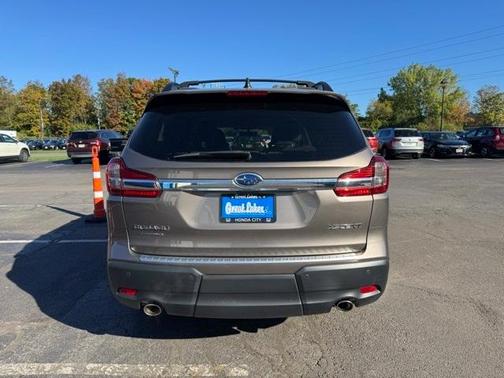 2022 Subaru Ascent Premium 7-Passenger