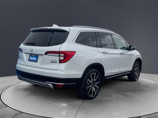 2022 Honda Pilot Elite