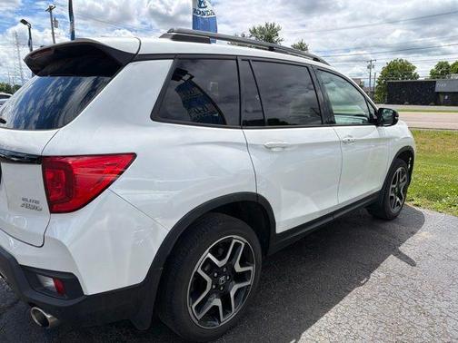 Platinum White Pearl 2022 Honda Passport Elite