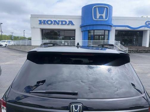 Crystal Black Pearl 2023 Honda Passport TrailSport