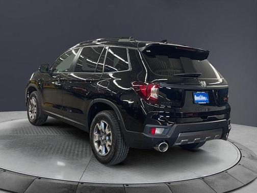 Crystal Black Pearl 2023 Honda Passport TrailSport