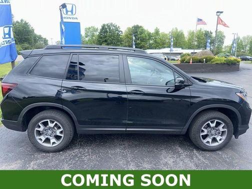 Crystal Black Pearl 2023 Honda Passport TrailSport