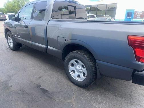 Gun Metallic 2019 Nissan Titan S