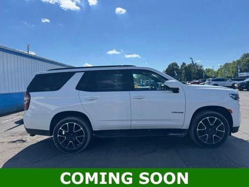 Summit White 2022 Chevrolet Tahoe RST