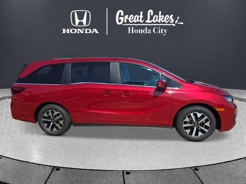Radiant Red Metallic II 2026 Honda Odyssey EX-L