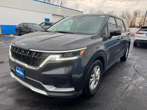 2024 Kia Carnival LX