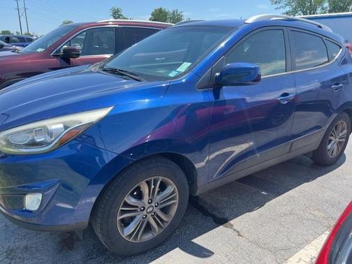 2015 Hyundai TUCSON SE