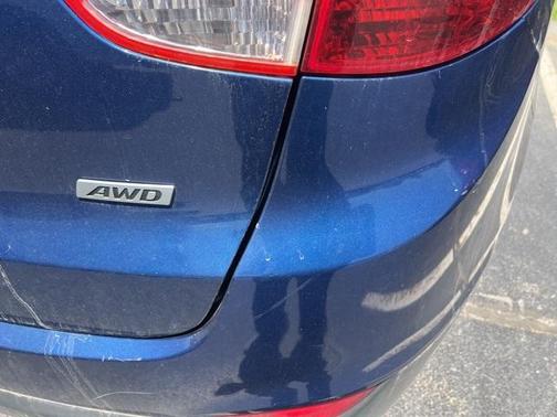 2015 Hyundai TUCSON SE