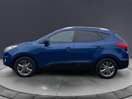 2015 Hyundai TUCSON SE