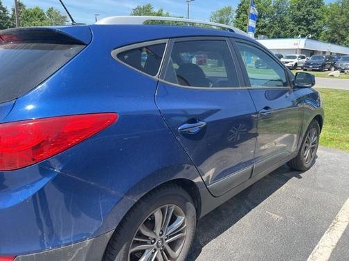 2015 Hyundai TUCSON SE