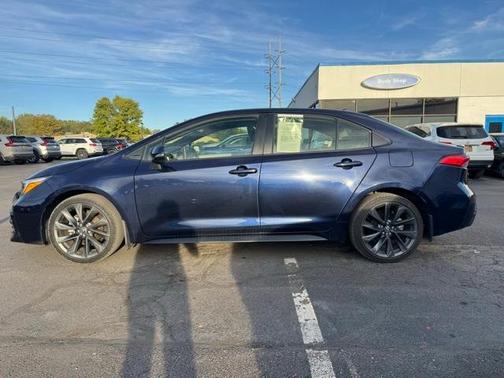 2023 Toyota Corolla Hybrid SE