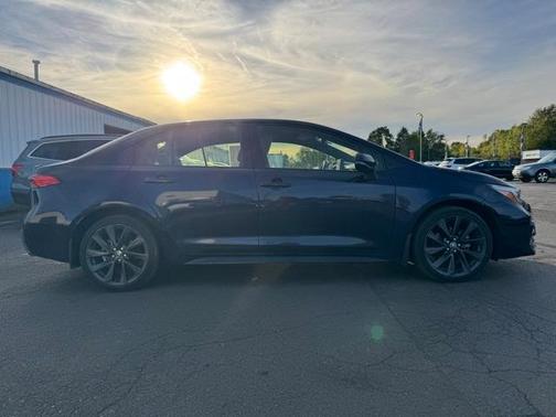 2023 Toyota Corolla Hybrid SE