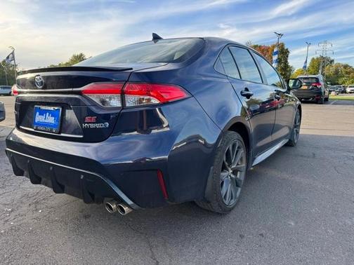 2023 Toyota Corolla Hybrid SE