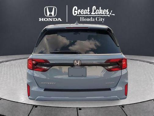 Sonic Gray Pearl 2026 Honda Odyssey Sport-L