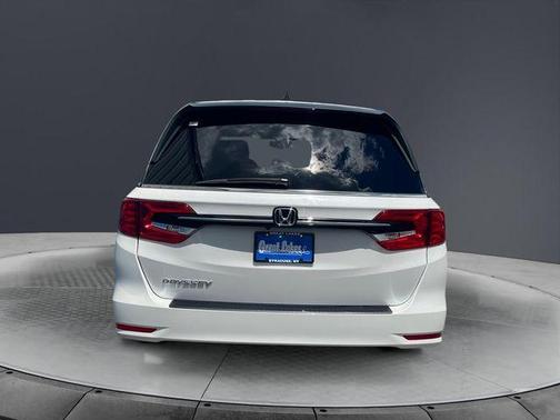 Platinum White Pearl 2024 Honda Odyssey EX-L