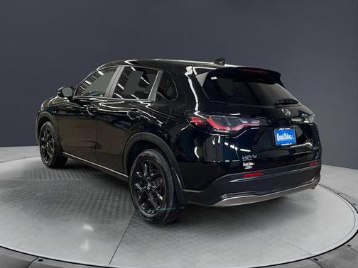Crystal Black Pearl 2023 Honda HR-V Sport