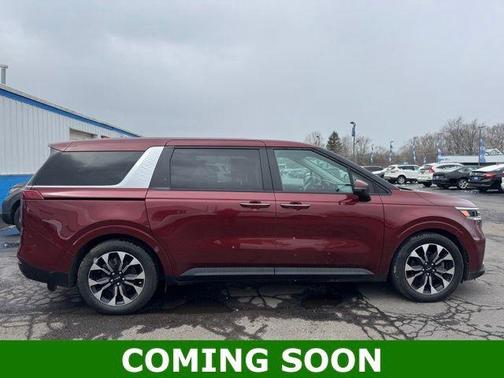 2022 Kia Carnival EX