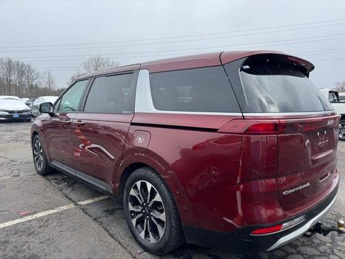 2022 Kia Carnival EX