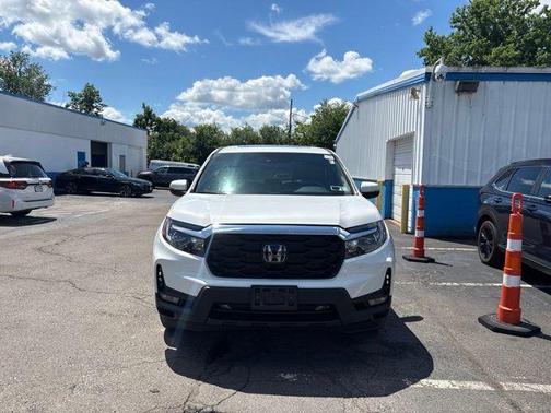 Platinum White Pearl 2023 Honda Passport EX-L