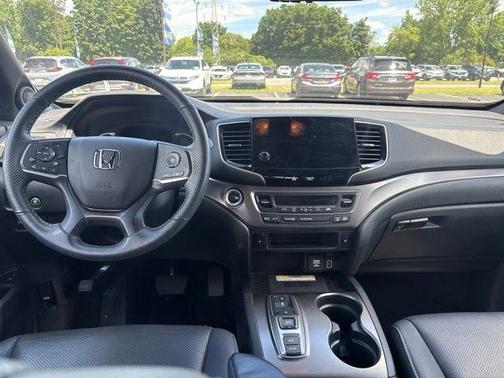 Platinum White Pearl 2023 Honda Passport EX-L