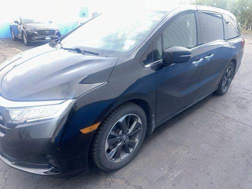 Black 2023 Honda Odyssey Elite
