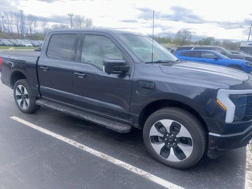 Smoked Quartz Metallic Tinted Clearcoat 2022 Ford F-150 Lightning Platinum