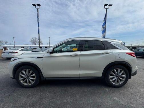 Majestic White 2019 INFINITI QX50 ESSENTIAL