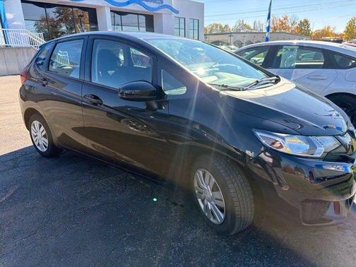 Crystal Black Pearl 2017 Honda Fit LX